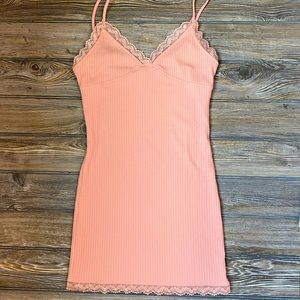 Forever 21 Skinny strap lace mini dress women’s M